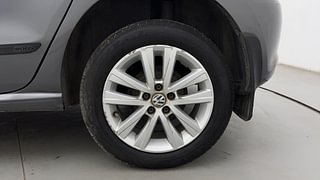 Used 2013 Volkswagen Polo [2010-2014] Highline1.2L (P) Petrol Manual tyres LEFT REAR TYRE RIM VIEW