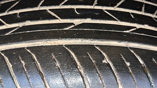 Used 2021 Renault Kiger RXZ 1.0 Turbo MT Petrol Manual tyres RIGHT FRONT TYRE TREAD VIEW