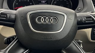 Used 2018 Audi Q3 30 TFSI Premium Petrol Automatic top_features Airbags