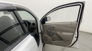 Used 2015 Datsun GO [2014-2019] T Petrol Manual interior RIGHT FRONT DOOR OPEN VIEW