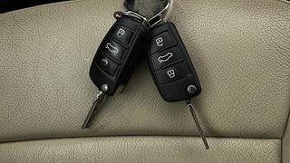 Used 2018 Audi Q3 30 TFSI Premium Petrol Automatic extra CAR KEY VIEW