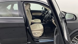 Used 2018 Audi Q3 30 TFSI Premium Petrol Automatic interior RIGHT SIDE FRONT DOOR CABIN VIEW