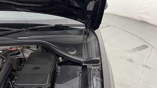 Used 2018 Audi Q3 30 TFSI Premium Petrol Automatic engine ENGINE LEFT SIDE HINGE & APRON VIEW