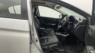 Used 2016 Honda City [2014-2017] VX (O) MT Petrol Manual interior RIGHT SIDE FRONT DOOR CABIN VIEW