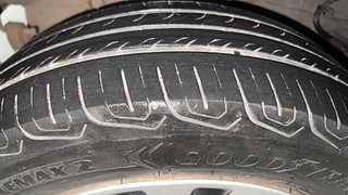 Used 2022 Tata Tiago Revotron XZ Plus CNG Petrol+cng Manual tyres RIGHT REAR TYRE TREAD VIEW