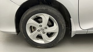 Used 2016 Honda City [2014-2017] VX (O) MT Petrol Manual tyres LEFT FRONT TYRE RIM VIEW