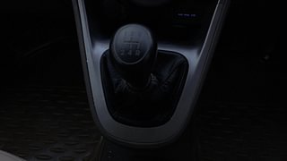 Used 2015 hyundai i10 Sportz 1.1 Petrol Petrol Manual interior GEAR  KNOB VIEW