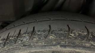 Used 2015 Honda Amaze [2013-2016] 1.2 VX i-VTEC Petrol Manual tyres LEFT REAR TYRE TREAD VIEW