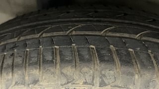 Used 2016 Honda City [2014-2017] VX (O) MT Petrol Manual tyres RIGHT REAR TYRE TREAD VIEW