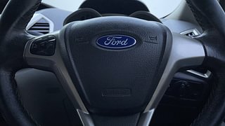 Used 2015 Ford EcoSport [2013-2015] Titanium 1.5L Ti-VCT Petrol Manual top_features Airbags