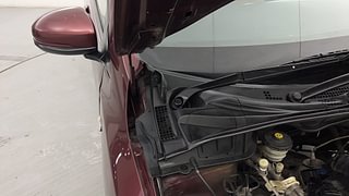 Used 2014 Honda City [2014-2017] SV CVT Petrol Automatic engine ENGINE RIGHT SIDE HINGE & APRON VIEW