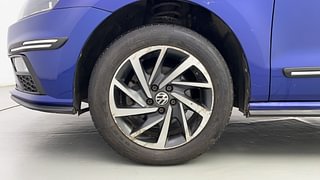 Used 2021 Volkswagen Polo [2018-2022] Comfortline 1.0L (P) Petrol Manual tyres LEFT FRONT TYRE RIM VIEW