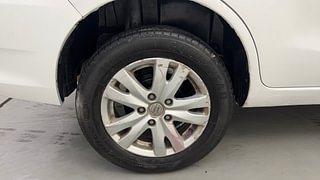 Used 2015 Maruti Suzuki Ertiga [2015-2018] ZXI+ Petrol Manual tyres RIGHT REAR TYRE RIM VIEW