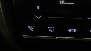 Used 2014 Honda City [2014-2017] SV CVT Petrol Automatic top_features Rear defogger