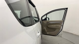 Used 2015 Maruti Suzuki Ertiga [2015-2018] ZXI+ Petrol Manual interior RIGHT FRONT DOOR OPEN VIEW