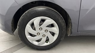 Used 2018 Hyundai New Santro 1.1 Sportz AMT Petrol Automatic tyres LEFT FRONT TYRE RIM VIEW