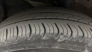 Used 2022 Honda Amaze 1.2 VX i-VTEC Petrol Manual tyres LEFT FRONT TYRE TREAD VIEW