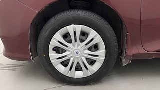 Used 2014 Honda City [2014-2017] SV CVT Petrol Automatic tyres LEFT FRONT TYRE RIM VIEW