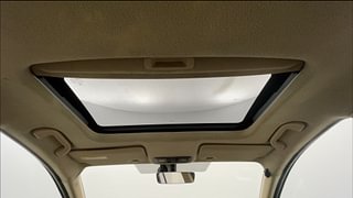 Used 2019 Honda City [2017-2020] ZX Petrol Manual top_features Sunroof