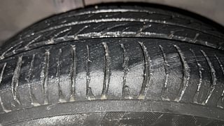 Used 2014 Honda City [2014-2017] SV CVT Petrol Automatic tyres RIGHT REAR TYRE TREAD VIEW