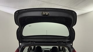 Used 2015 Hyundai Eon [2011-2018] Magna + (O) 1.0 Petrol Manual interior DICKY DOOR OPEN VIEW