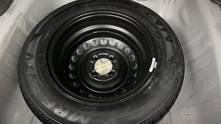 Used 2022 Honda Amaze 1.2 VX i-VTEC Petrol Manual tyres SPARE TYRE VIEW