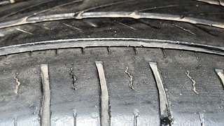 Used 2021 Volkswagen Polo [2018-2022] Comfortline 1.0L (P) Petrol Manual tyres RIGHT REAR TYRE TREAD VIEW
