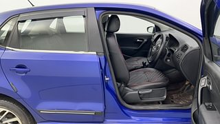 Used 2021 Volkswagen Polo [2018-2022] Comfortline 1.0L (P) Petrol Manual interior RIGHT SIDE FRONT DOOR CABIN VIEW