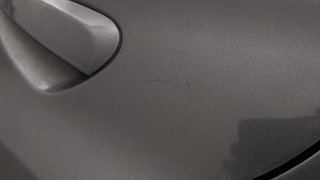 Used 2015 Hyundai Eon [2011-2018] Magna + (O) 1.0 Petrol Manual dents MINOR SCRATCH