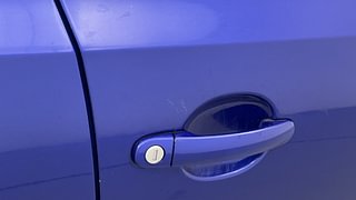 Used 2021 Volkswagen Polo [2018-2022] Comfortline 1.0L (P) Petrol Manual dents MINOR SCRATCH