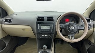 Used 2013 volkswagen Vento 1.6L Highline Diesel Diesel Manual interior DASHBOARD VIEW