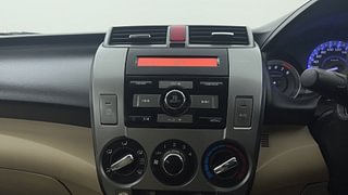 Used 2013 Honda City [2011-2014] 1.5 V MT Petrol Manual interior MUSIC SYSTEM & AC CONTROL VIEW