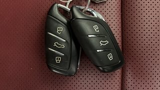 Used 2022 MG Motors Astor Savvy 1.3 Turbo AT S Red Petrol Automatic extra CAR KEY VIEW