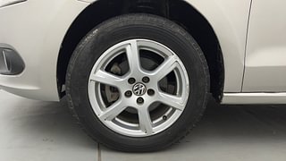 Used 2013 volkswagen Vento 1.6L Highline Diesel Diesel Manual tyres LEFT FRONT TYRE RIM VIEW