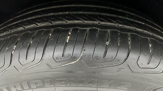 Used 2022 MG Motors Astor Savvy 1.3 Turbo AT S Red Petrol Automatic tyres RIGHT REAR TYRE TREAD VIEW