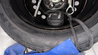 Used 2013 Honda City [2011-2014] 1.5 V MT Petrol Manual tyres SPARE TYRE VIEW