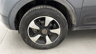 Used 2018 Tata Nexon [2017-2020] XZ Plus Petrol Petrol Manual tyres LEFT FRONT TYRE RIM VIEW