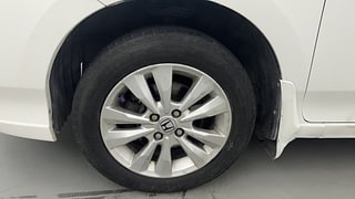 Used 2013 Honda City [2011-2014] 1.5 V MT Petrol Manual tyres LEFT FRONT TYRE RIM VIEW