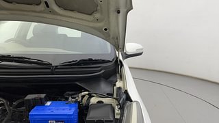 Used 2018 Hyundai Elite i20 [2018-2020] Asta 1.2 Petrol Manual engine ENGINE LEFT SIDE HINGE & APRON VIEW