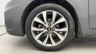 Used 2013 Hyundai Verna [2011-2015] Fluidic 1.6 CRDi SX Diesel Manual tyres LEFT FRONT TYRE RIM VIEW