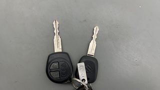 Used 2022 maruti-suzuki S-Presso VXI (O) Petrol Manual extra CAR KEY VIEW