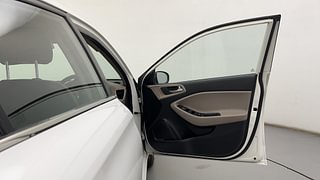 Used 2018 Hyundai Elite i20 [2018-2020] Asta 1.2 Petrol Manual interior RIGHT FRONT DOOR OPEN VIEW