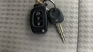 Used 2018 Hyundai Elite i20 [2018-2020] Asta 1.2 Petrol Manual extra CAR KEY VIEW