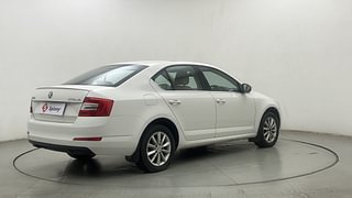 Used 2015 Skoda Octavia [2013-2017] Elegance 1.8 TSI AT Petrol Automatic exterior RIGHT REAR CORNER VIEW