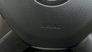 Used 2015 Skoda Octavia [2013-2017] Elegance 1.8 TSI AT Petrol Automatic top_features Airbags
