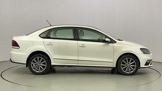 Used 2022 volkswagen Vento Highline Plus 1.0L TSI Petrol AT Petrol Automatic exterior RIGHT SIDE VIEW