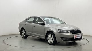 Used 2017 skoda Octavia 1.8L Ambition Plus AT Petrol Automatic exterior RIGHT FRONT CORNER VIEW