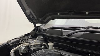 Used 2021 Maruti Suzuki S-Cross Zeta Petrol Manual engine ENGINE RIGHT SIDE HINGE & APRON VIEW
