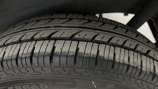 Used 2013 Maruti Suzuki Wagon R 1.0 [2010-2013] LXi CNG Petrol+cng Manual tyres LEFT REAR TYRE TREAD VIEW
