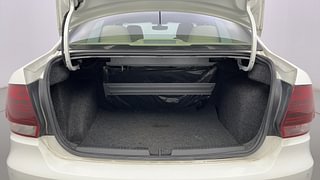 Used 2022 volkswagen Vento Highline Plus 1.0L TSI Petrol AT Petrol Automatic interior DICKY INSIDE VIEW